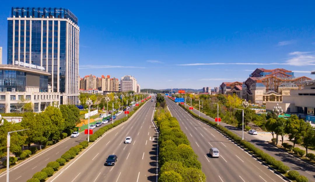 1685687676162992.jpg 640.jpg